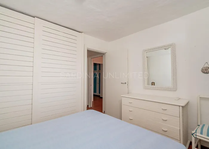 Elan Blu * Porto Istana