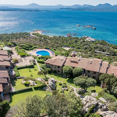 Elan Blu Porto Istana