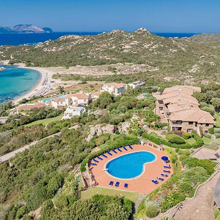 Elan Blu * Porto Istana