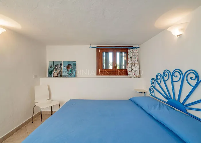 Elan Blu * Porto Istana